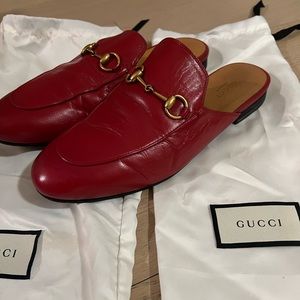 Gucci Princetown mules!